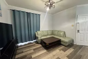 5612 Pinnacle Heights Cir, Tampa, FL 33624 - Photo 3