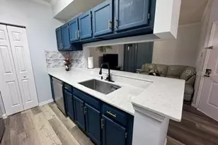 5612 Pinnacle Heights Cir, Tampa, FL 33624 - Photo 11