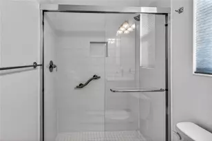 8677 Bridgeport Bay Cir, Mount Dora, FL 32757 - Photo 33