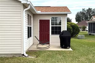 17662 SE 93rd Butler Ct, The Villages, FL 32162 - Photo 3