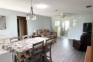 17662 SE 93rd Butler Ct, The Villages, FL 32162 - Photo 9
