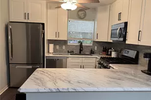 17662 SE 93rd Butler Ct, The Villages, FL 32162 - Photo 13