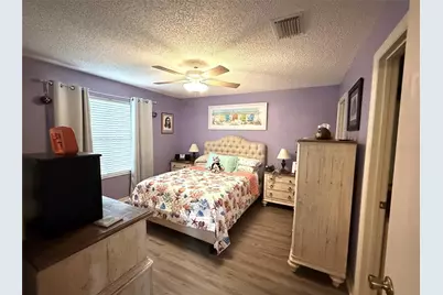 17662 SE 93rd Butler Court, The Villages, FL 32162 - Photo 15