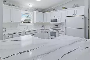 676 Camino Del Rey Dr, The Villages, FL 32159 - Photo 15