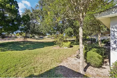 305 Juniper Way, Tavares, FL 32778 - Photo 33