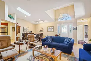 305 Juniper Way, Tavares, FL 32778 - Photo 5