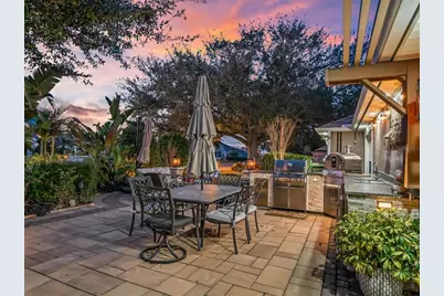 2223 Westchester Way, The Villages, FL 32162 - Photo 7