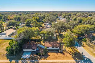 607 Patricia Ave, Fruitland Park, FL 34731 - Photo 7