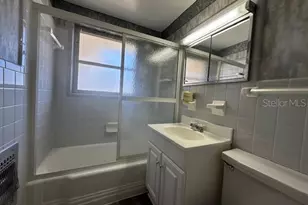 803 Tangerine St, Tavares, FL 32778 - Photo 11