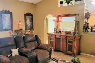 319 Grand Royal Cir, Winter Garden, FL 34787 - Photo 9