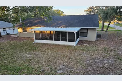 372 E Beach Street, Groveland, FL 34736 - Photo 15