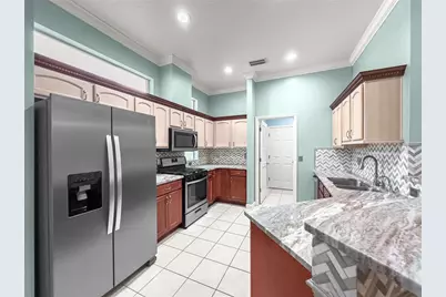 8045 Waterbury Way, Mount Dora, FL 32757 - Photo 9