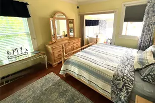 243 S Central Ave, Umatilla, FL 32784 - Photo 23