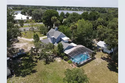 243 S Central Avenue, Umatilla, FL 32784 - Photo 5