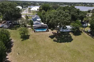 243 S Central Ave, Umatilla, FL 32784 - Photo 3