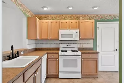 1305 La Estrellita Way, The Villages, FL 32162 - Photo 19