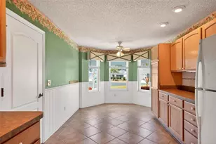 1305 La Estrellita Way, The Villages, FL 32162 - Photo 25