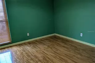 5330 King's Ct, Fruitland Park, FL 34731 - Photo 13