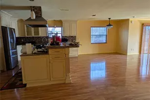 5330 King's Ct, Fruitland Park, FL 34731 - Photo 5