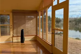 5330 King's Ct, Fruitland Park, FL 34731 - Photo 9