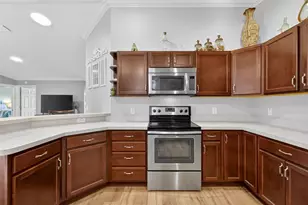 3500 Countryside Path, The Villages, FL 32163 - Photo 5