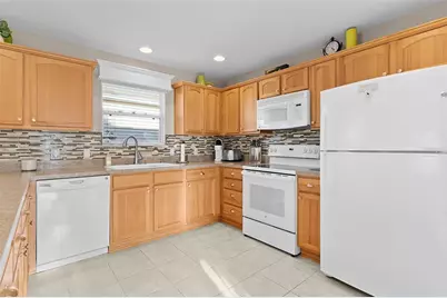 1943 Needlewood Lane, The Villages, FL 32162 - Photo 9