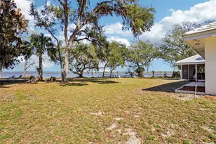 37048 County Rd 452, Grand Island, FL 32735 - Photo 3
