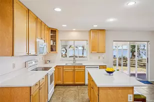 37048 County Rd 452, Grand Island, FL 32735 - Photo 17