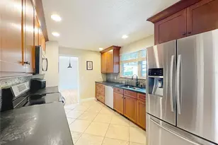 2400 Topping Pl, Eustis, FL 32726 - Photo 27