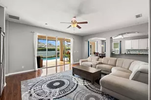 570 Johns Landing Way, Oakland, FL 34787 - Photo 9