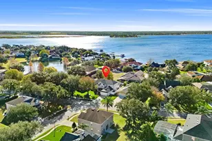 570 Johns Landing Way, Oakland, FL 34787 - Photo 57