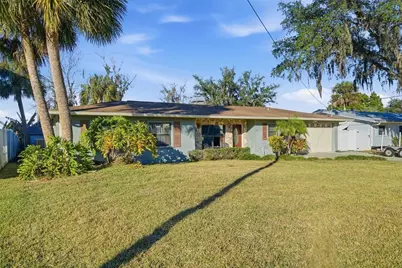 2051 NW 17 Street, Crystal River, FL 34429 - Photo 3