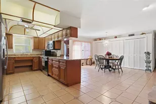 2051 NW 17th St, Crystal River, FL 34429 - Photo 19