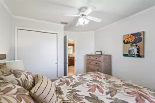 26041 Newcombe Cir, Leesburg, FL 34748 - Photo 21