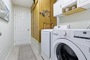 664 Evelynton Loop, The Villages, FL 32162 - Photo 15