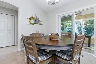 664 Evelynton Loop, The Villages, FL 32162 - Photo 5