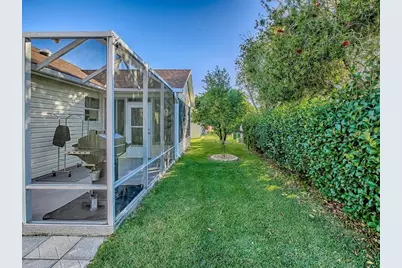 664 Evelynton Loop, The Villages, FL 32162 - Photo 19