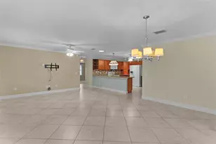 1808 Hallandale Ln, The Villages, FL 32162 - Photo 7