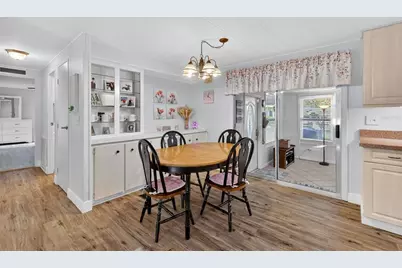 705 Falcon Drive, Tavares, FL 32778 - Photo 13