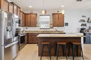 417 Rock Springs Cir, Groveland, FL 34736 - Photo 13