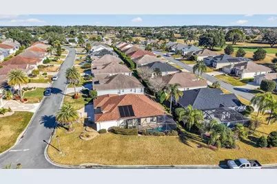 2725 Halsey Terrace, The Villages, FL 32162 - Photo 39