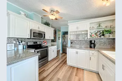 3574 Manatee Road, Tavares, FL 32778 - Photo 9