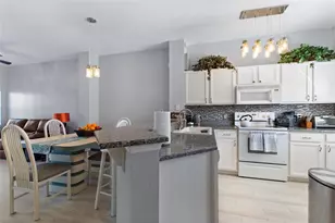 4717 Vero Beach Pl, Kissimmee, FL 34746 - Photo 5