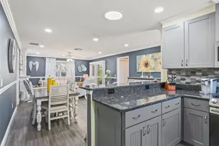 1106 Berkshire Pl, The Villages, FL 32162 - Photo 9