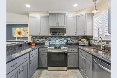 1106 Berkshire Place, The Villages, FL 32162 - Photo 5