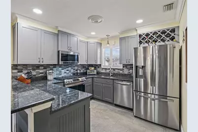 1106 Berkshire Place, The Villages, FL 32162 - Photo 7