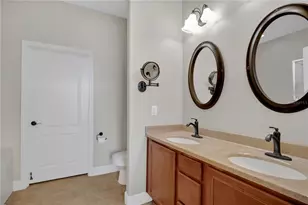 24008 Sardinia Dr, Sorrento, FL 32776 - Photo 13