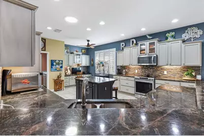 1198 Reading Road, The Villages, FL 32163 - Photo 19