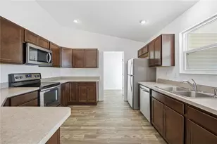 11190 Hess Wy, Oxford, FL 34484 - Photo 7