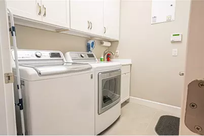 5013 Sevilla Shores Drive, Wimauma, FL 33598 - Photo 11